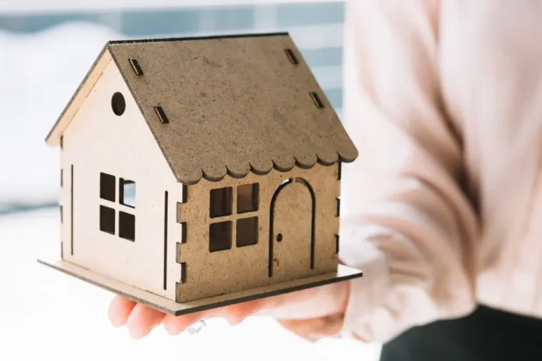 Key holding services in El Campello | About us